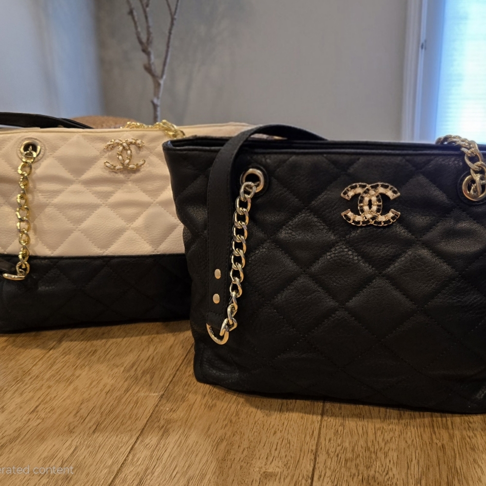 CHARMING CHARLIE Black and Black/Cream Quilted Shoulder Bag w/Matching Pins